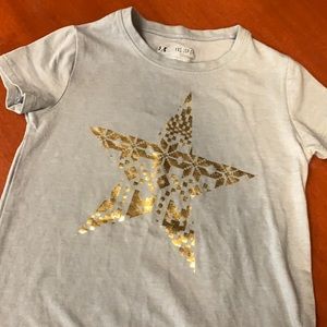 ⭐️ Under Armour tee ⭐️